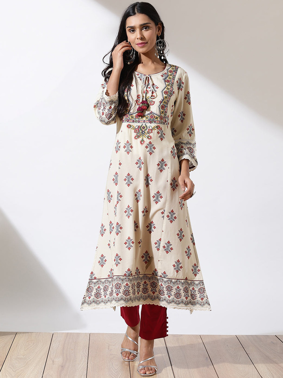 

Lakshita Women Cream-Coloured & Red Ethnic Motifs Mirror Work Floral Kurta Plus Size