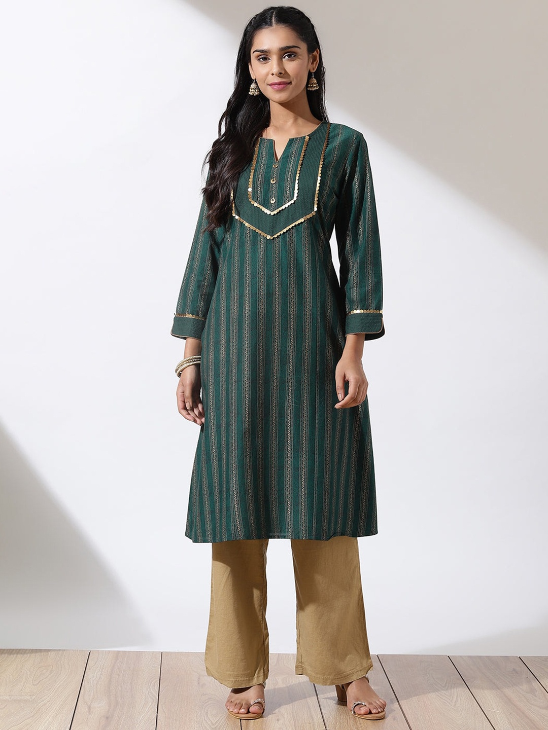 

Lakshita Women Green & Gold-Toned Yoke Design Sequined Pure CottonKurta
