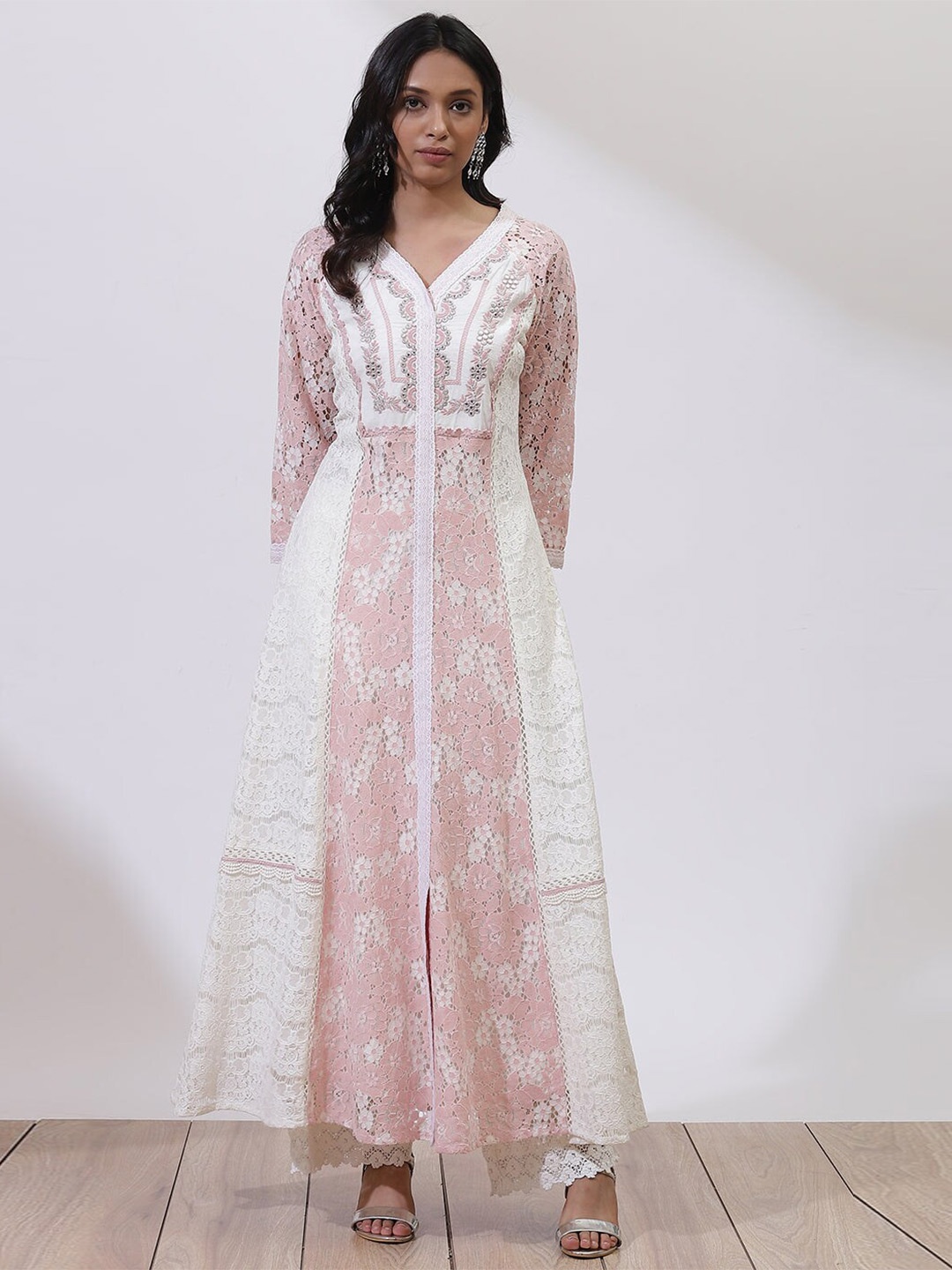 

Lakshita Pink & orchid tint Lace Maxi Dress