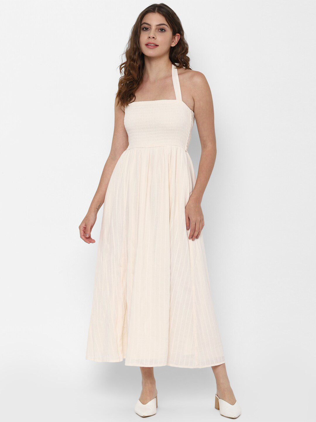 

AMERICAN EAGLE OUTFITTERS Cream-Coloured Gathered and Pleated Fit and Flared Midi Dress