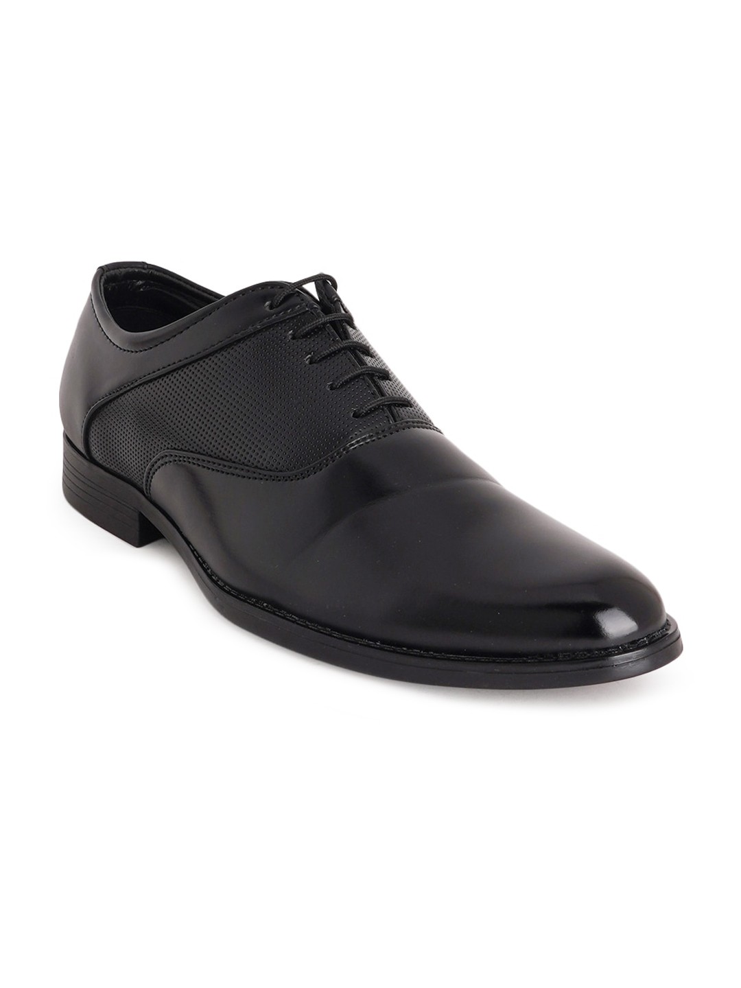 

Style Shoes Men Black Solid Formal Derby Shoes