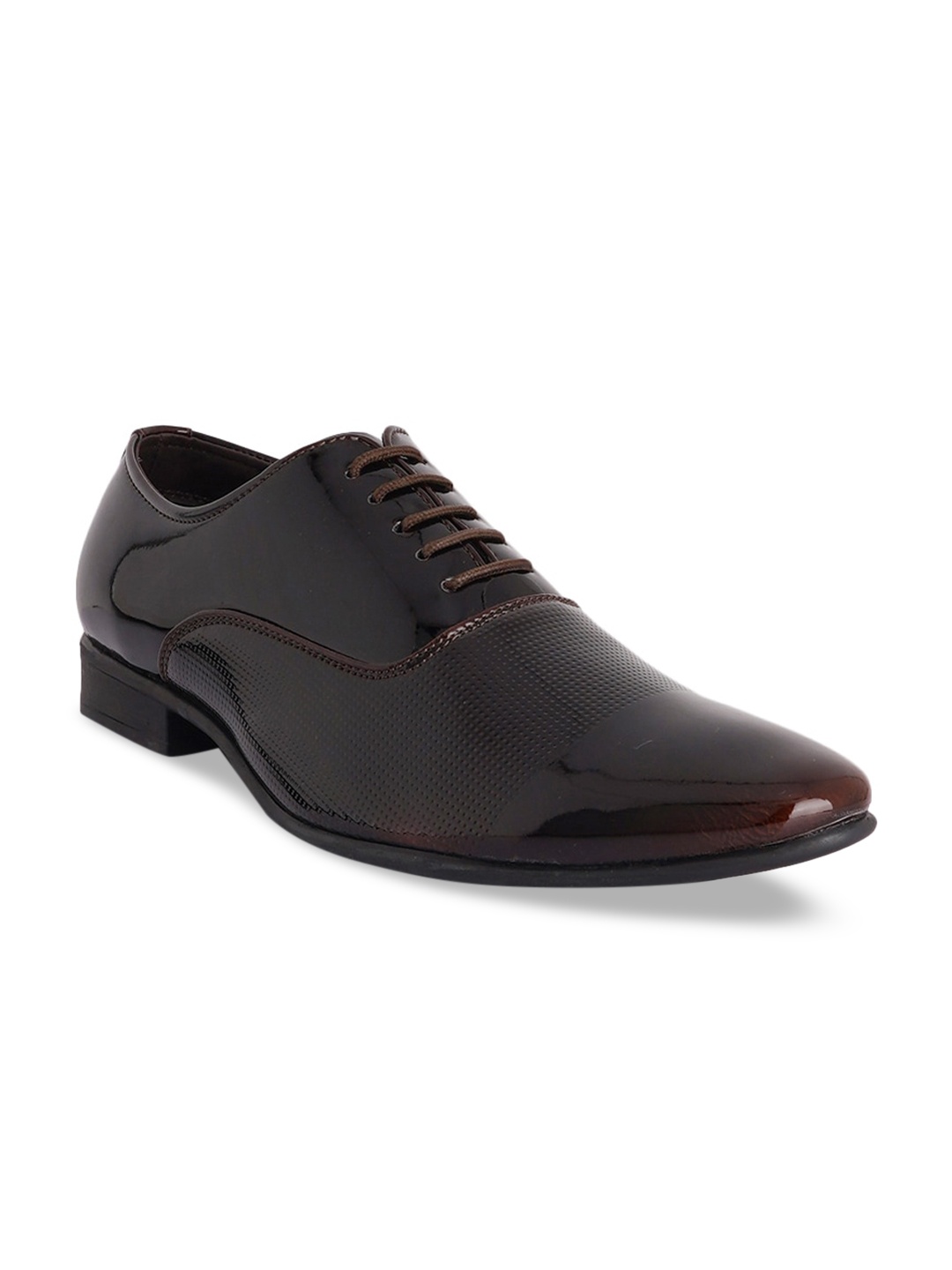 

Style Shoes Men Brown Solid Formal Derby Shoes