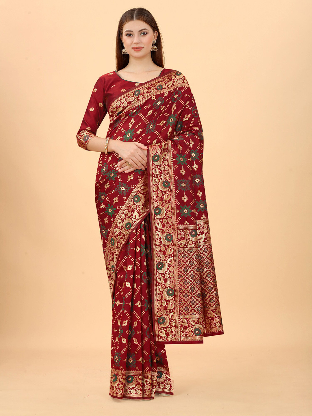 

WELL WORN Maroon & Green Woven Design Zari Silk Cotton Banarasi Saree