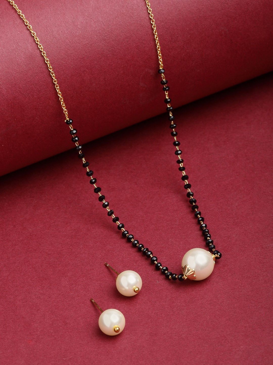 

PANASH WOMEN Gold-Plated White Pearl & Beads Handcrafted Mangalsutra with Earrings