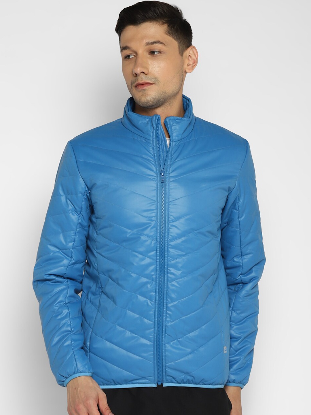 

FURO by Red Chief Men Blue Lightweight Padded Jacket