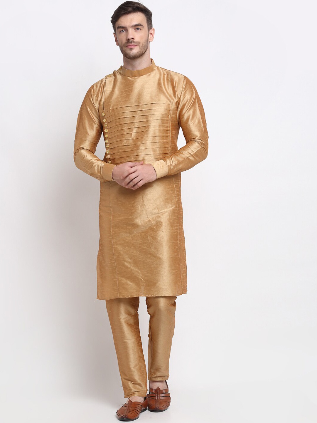 

Benstoke Men Copper-Toned Kurta with Churidar