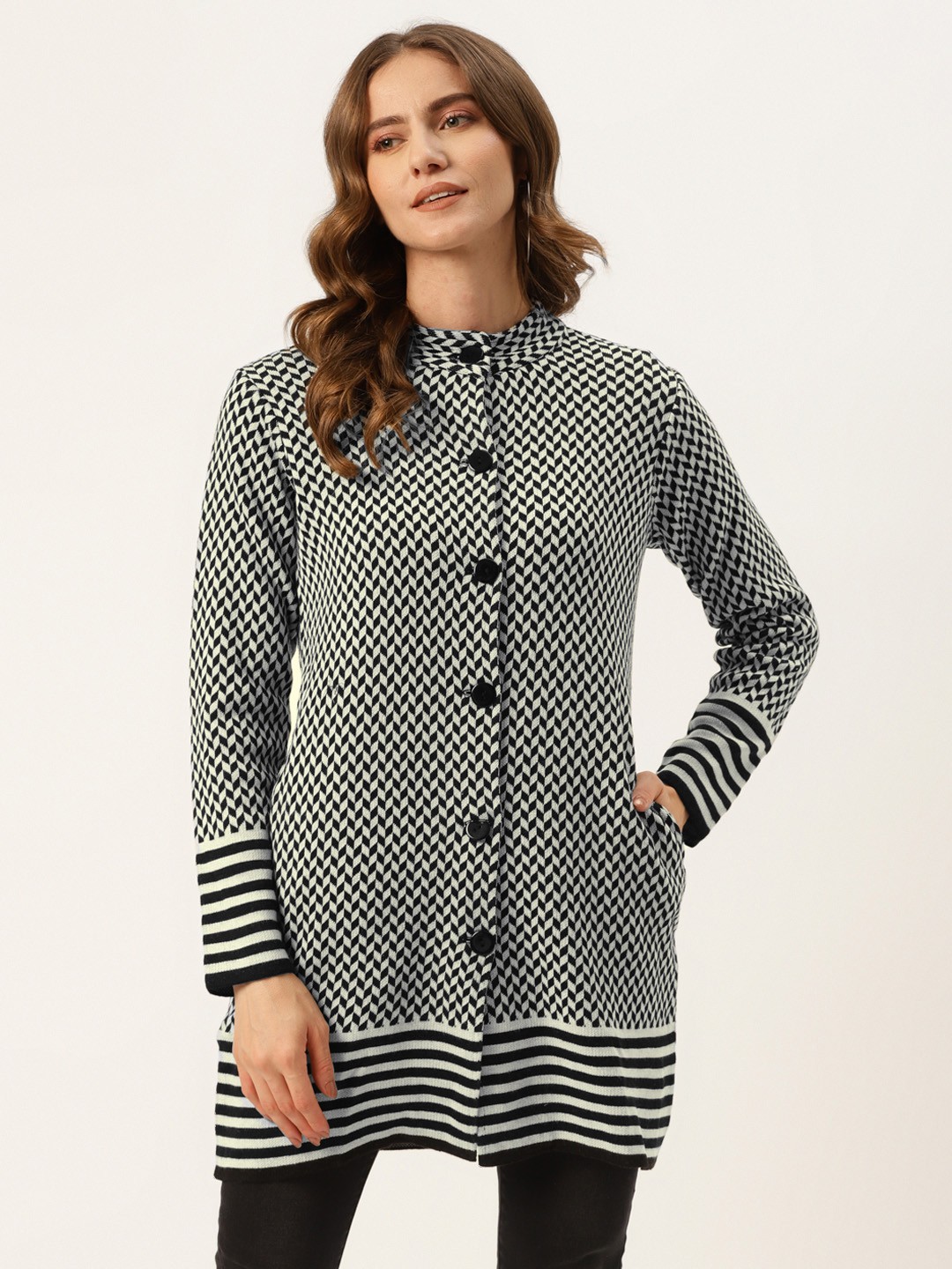 

American Eye Women Black & White Self Checked Longline Cardigan