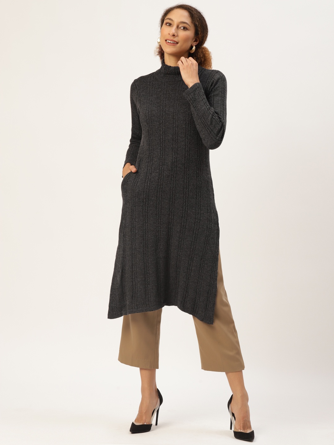 

American Eye Women Charcoal Solid Ribbed Winter Kurta