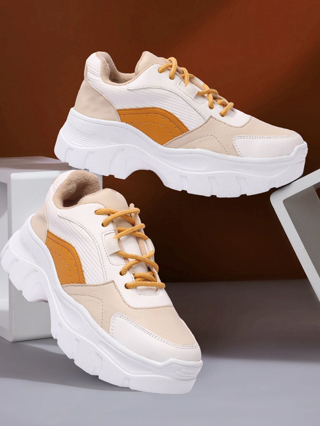 

VENDOZ Women White Colourblocked Sneakers