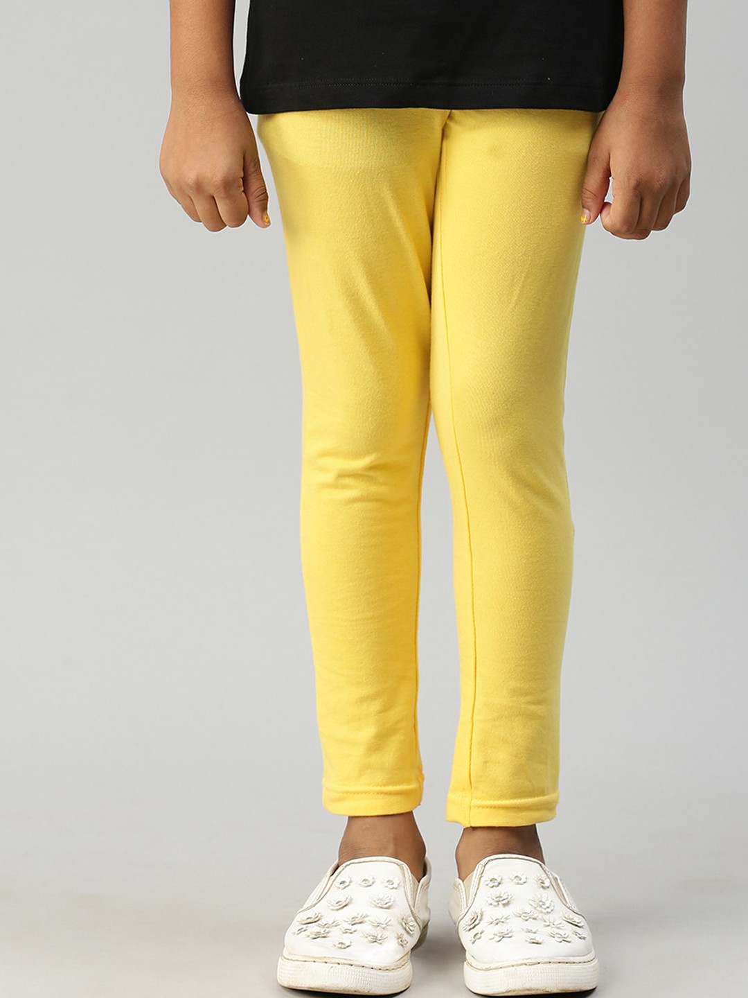 

Kryptic Girls Yellow Solid Pure Cotton Ankle-Length Leggings