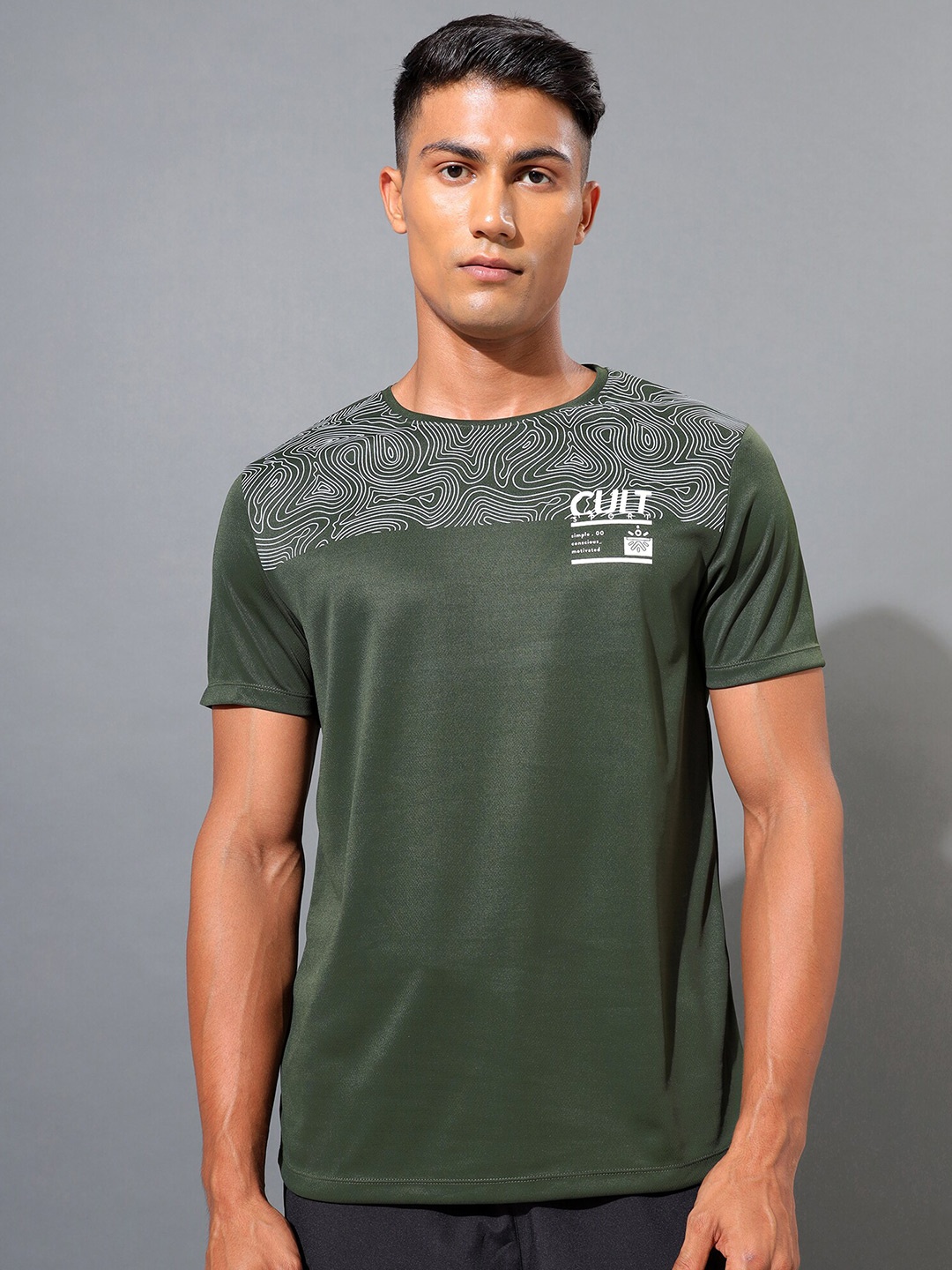 

cultsportone Men Olive Green Printed Active T-shirt