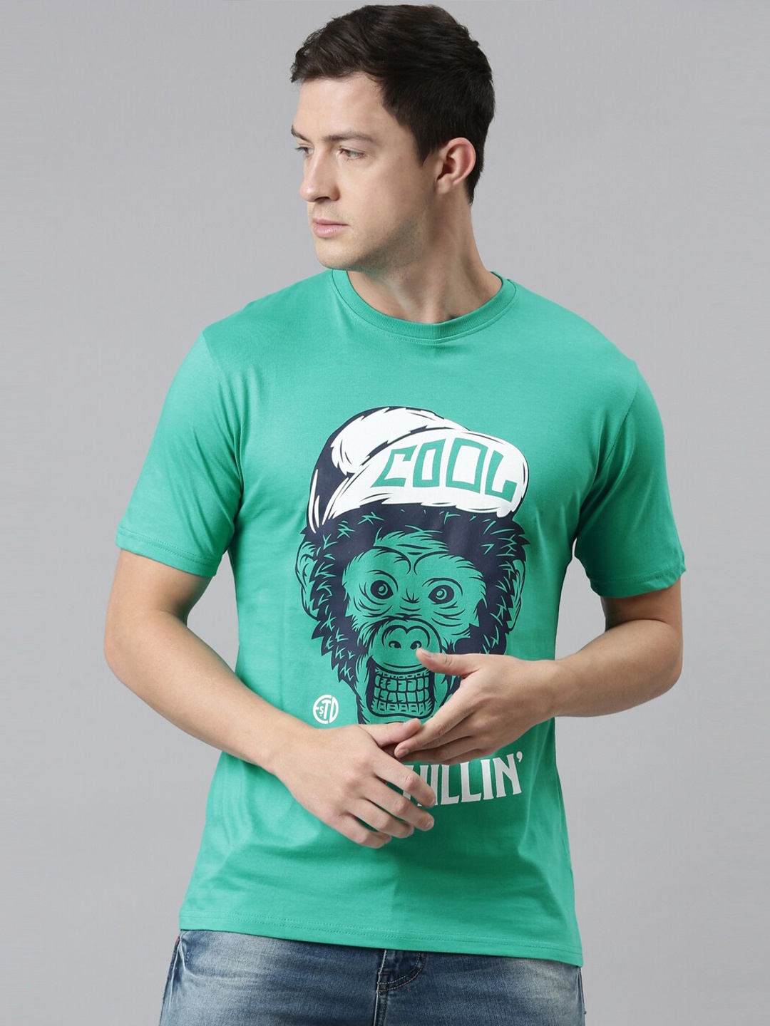 

recast Men Green & Black Printed Pure Cotton Bio Finish T-shirt