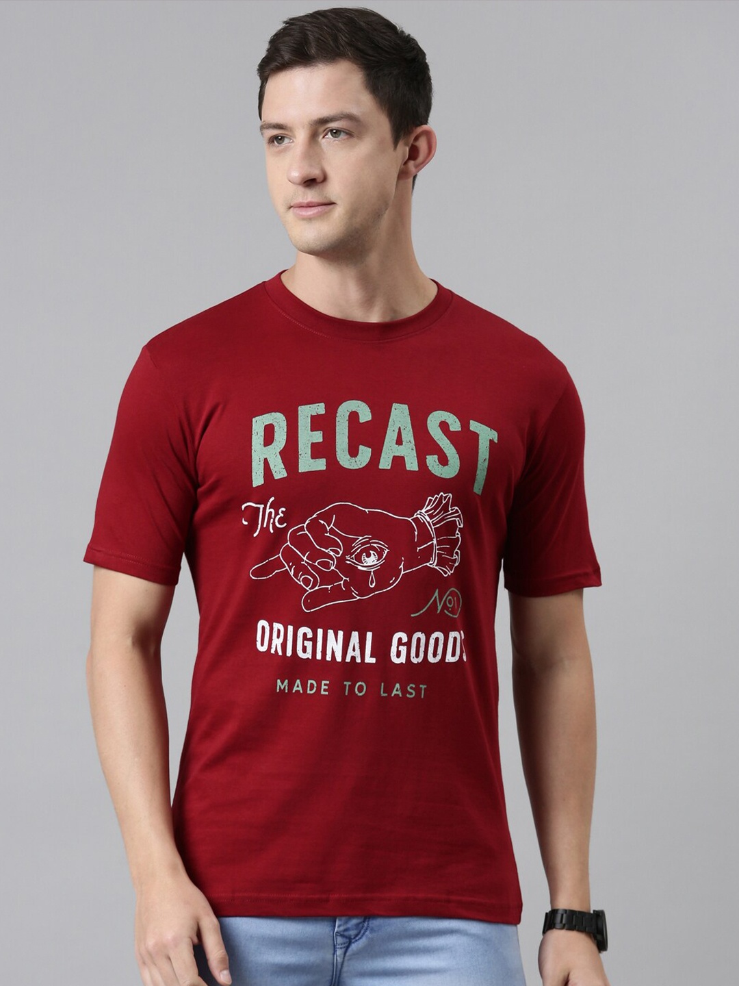 

recast Men Maroon Typography Printed Pure Cotton Bio Finish Regular Fit T-shirt