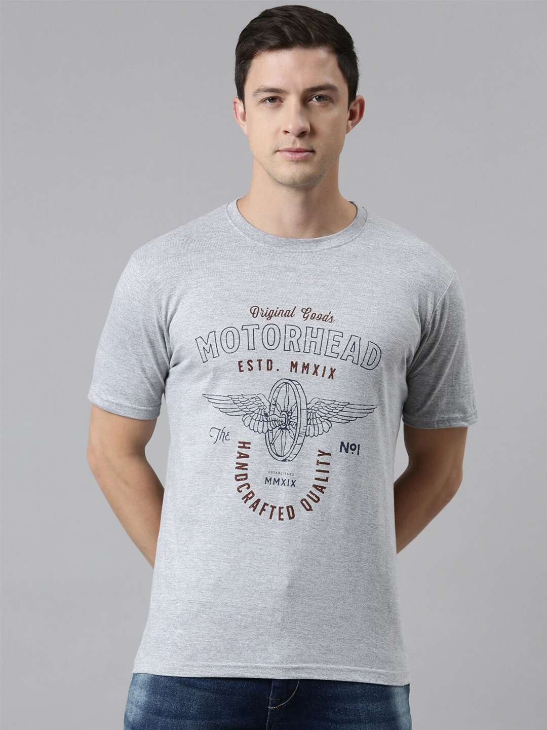 

recast Men Grey & dawn blue Typography Printed Bio Finish Cotton T-shirt