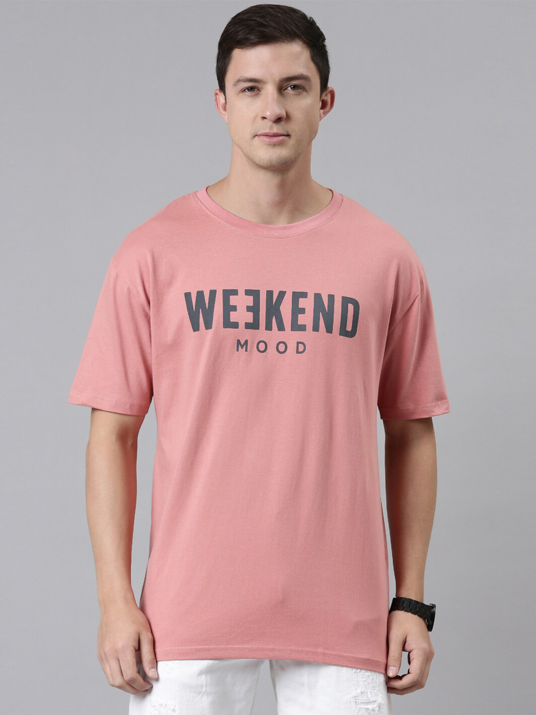 

recast Men Pink Typography Printed Pure Cotton Bio Finish Oversized T-shirt