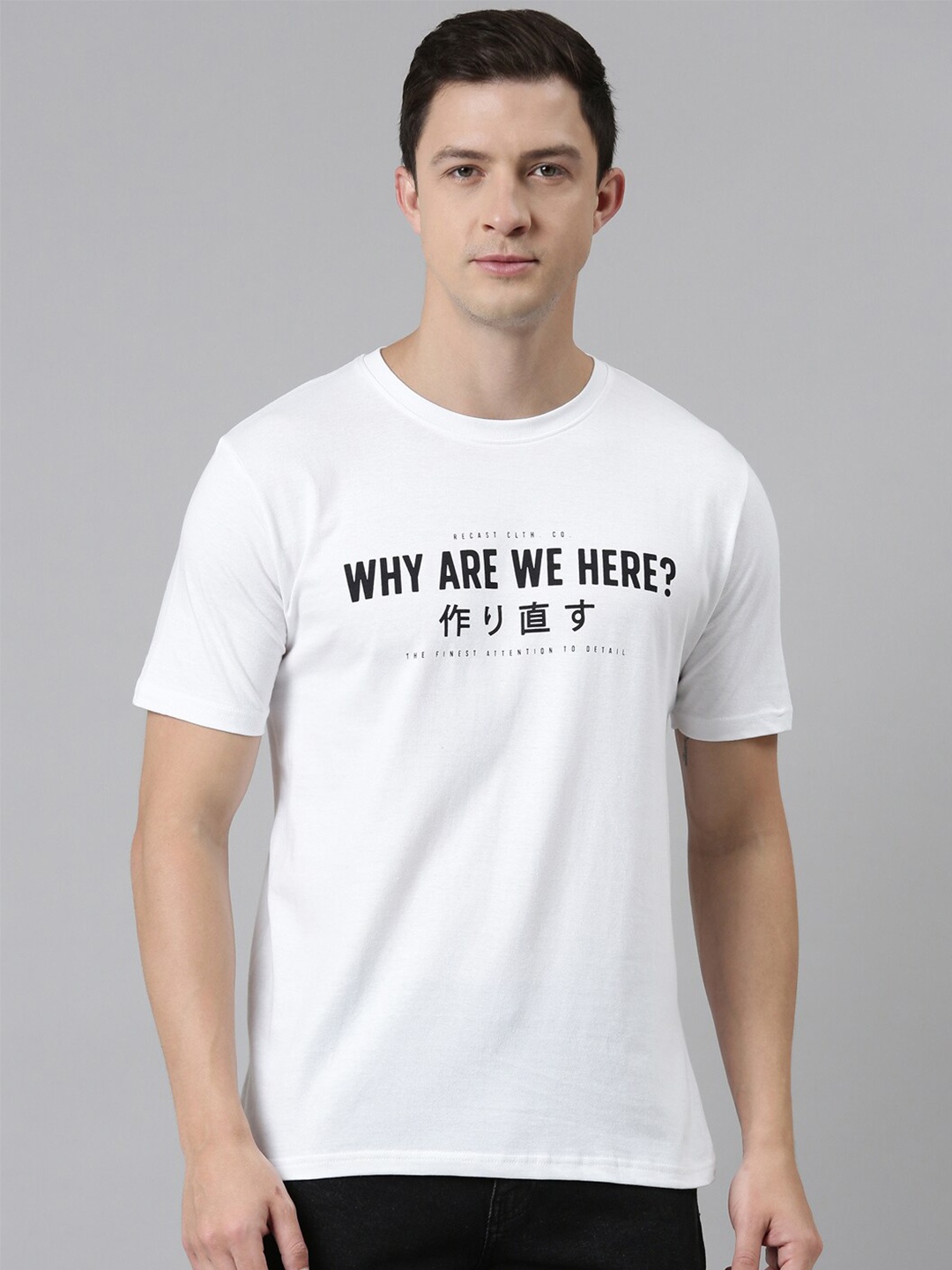 

recast Men White & Black Typography Printed Pure Cotton Bio Finish T-shirt