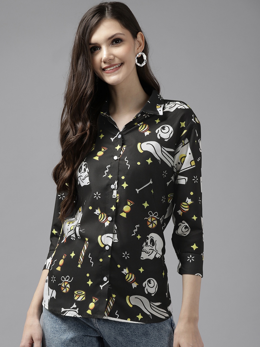 

Aarika Women Black Comfort Printed Cotton Casual Shirt