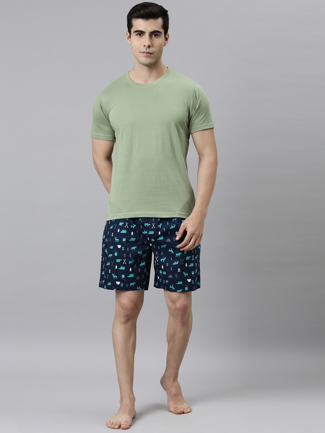 

Joven Men Green & Blue Loungewear Set