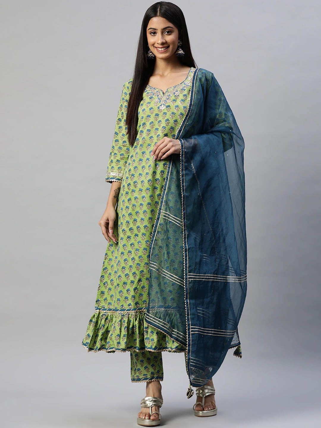 

Divena Women Green Ethnic Motifs Printed Layered Gotta Patti Pure Cotton Kurti with Trousers & With Dupatta