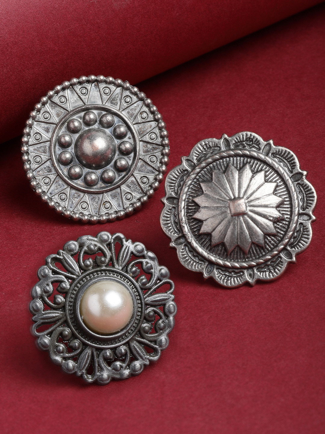 

PANASH Set of 3 Silver-Toned Textured Oxidised Ring