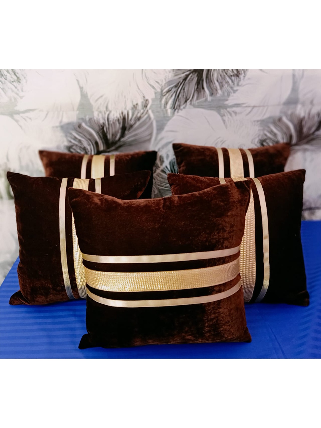 JDX Brown & Gold-Toned Set of 5 Striped Velvet Square Cushion Covers