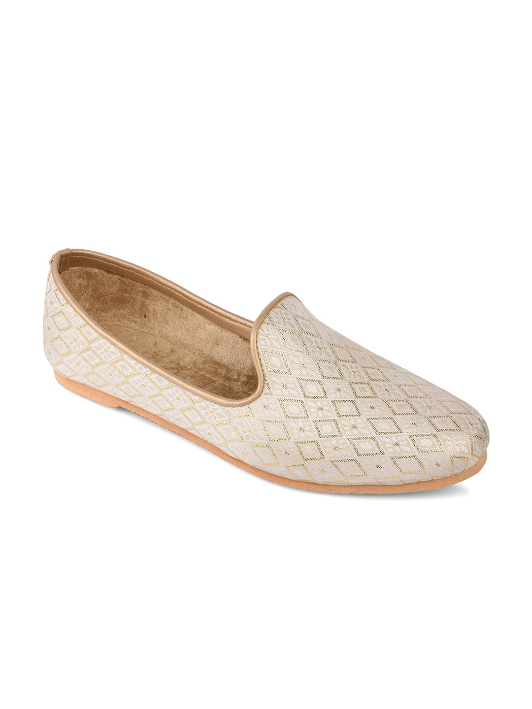 

DESI COLOUR Men White Textured Mojaris