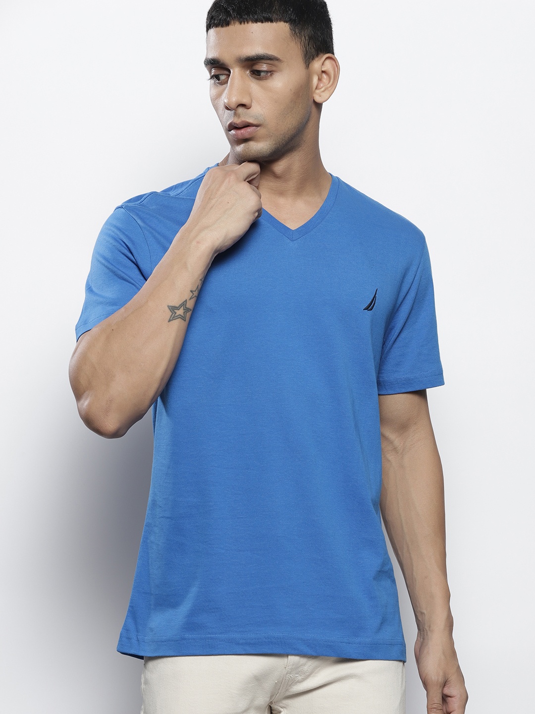 

Nautica Men Blue Solid Pure Cotton V-Neck Slim Fit T-shirt