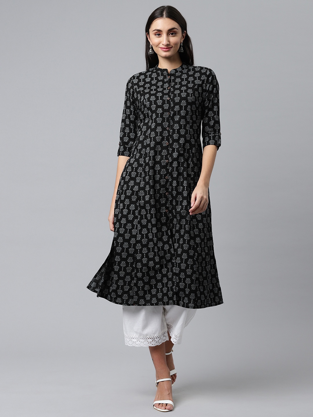

MALHAAR Women Black & Grey Floral Printed Pure Cotton Kurta