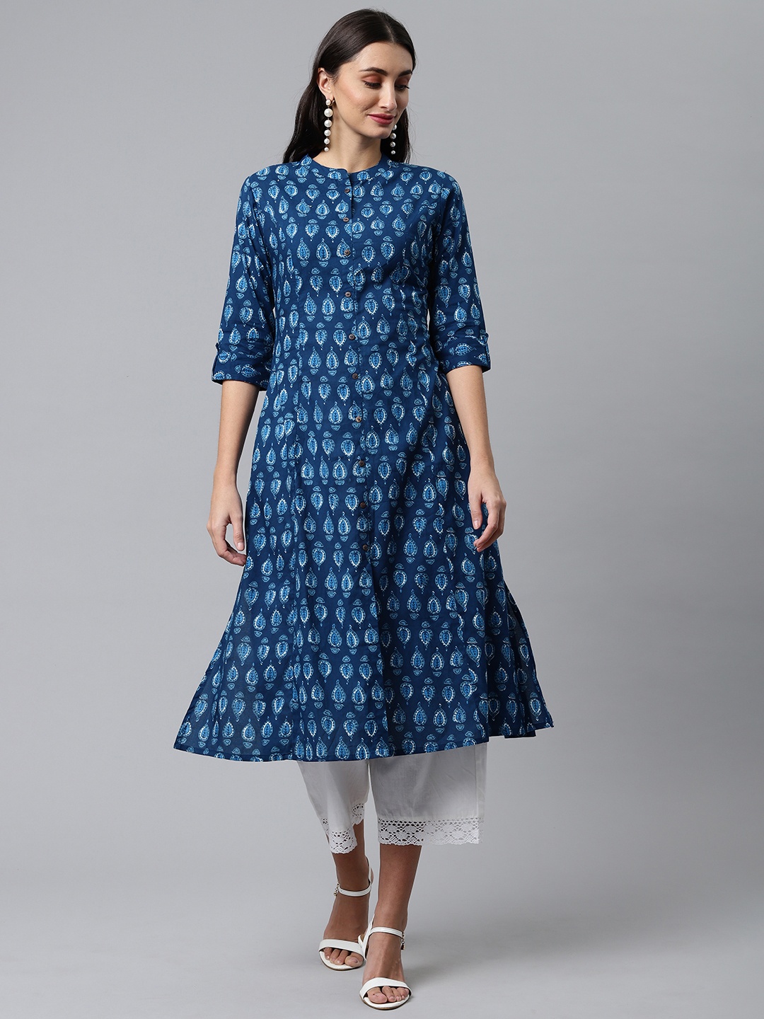 

MALHAAR Women Navy Blue & White Ethnic Motifs Printed Dobby Pure Cotton Kurta