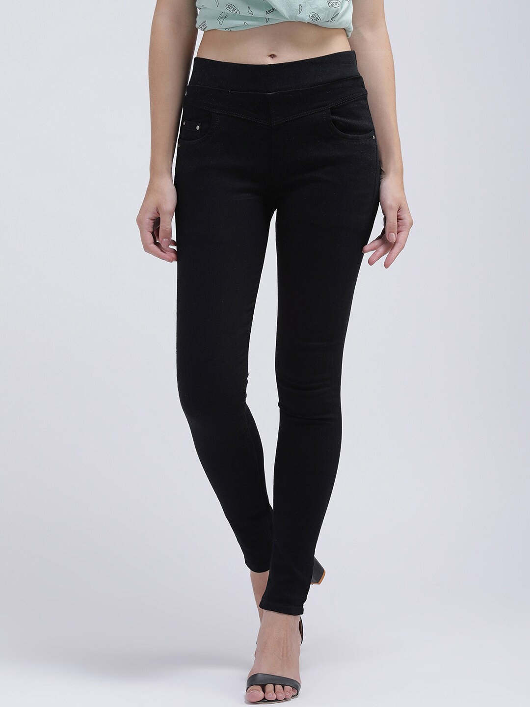 

V2 Value & Variety Women Black Solid Ankle-Length Treggings