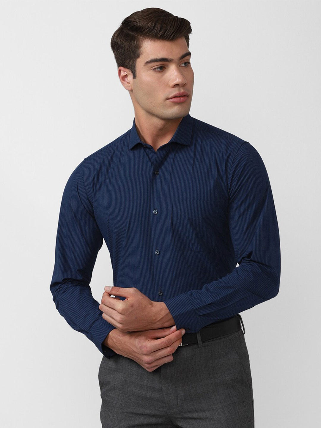 

Peter England Men Navy Blue Striped Formal Shirt