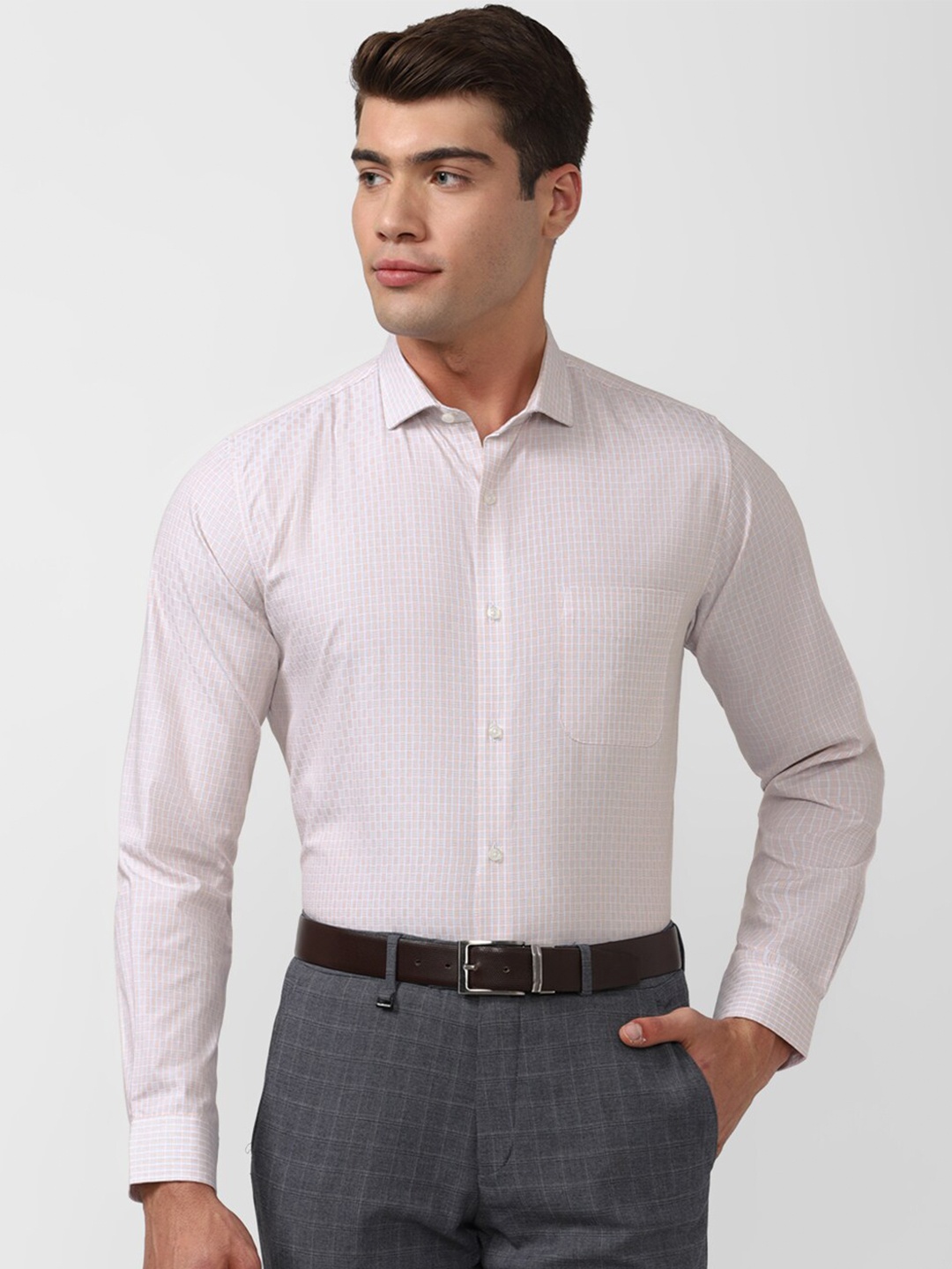 

Peter England Men Beige Slim Fit Printed Formal Shirt