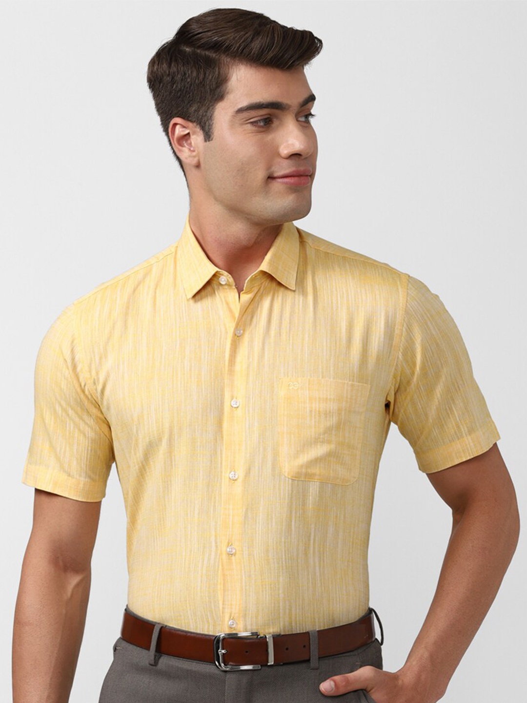 

Peter England Men Regular Fit Yellow Formal Shirt