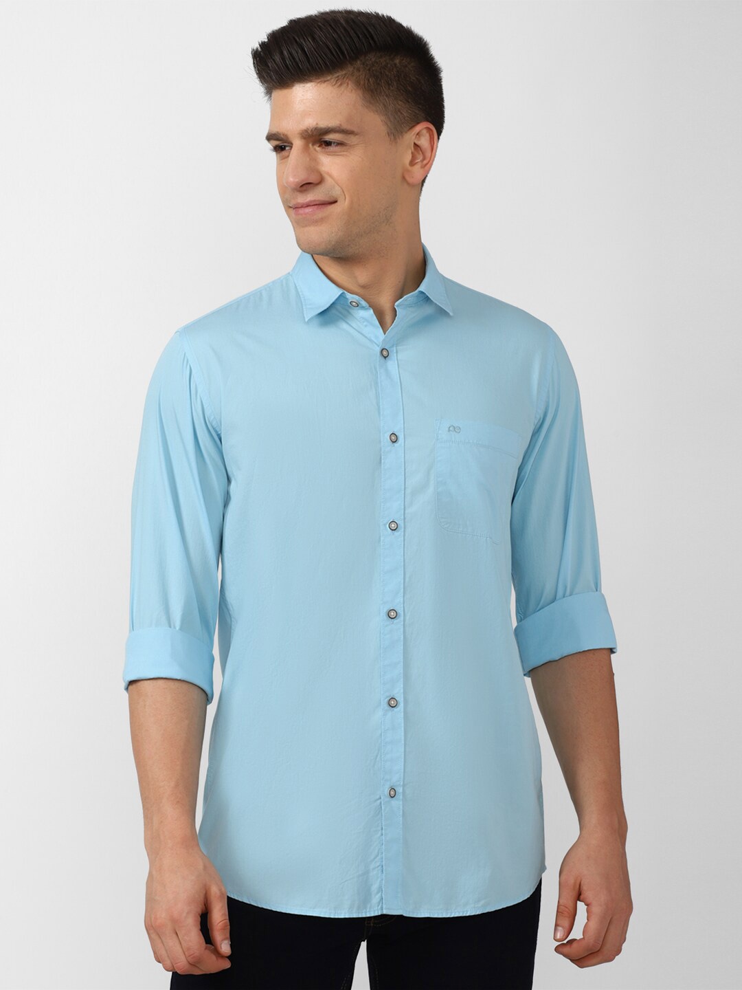 

Peter England Casuals Men Blue Slim Fit Pure Cotton Casual Shirt