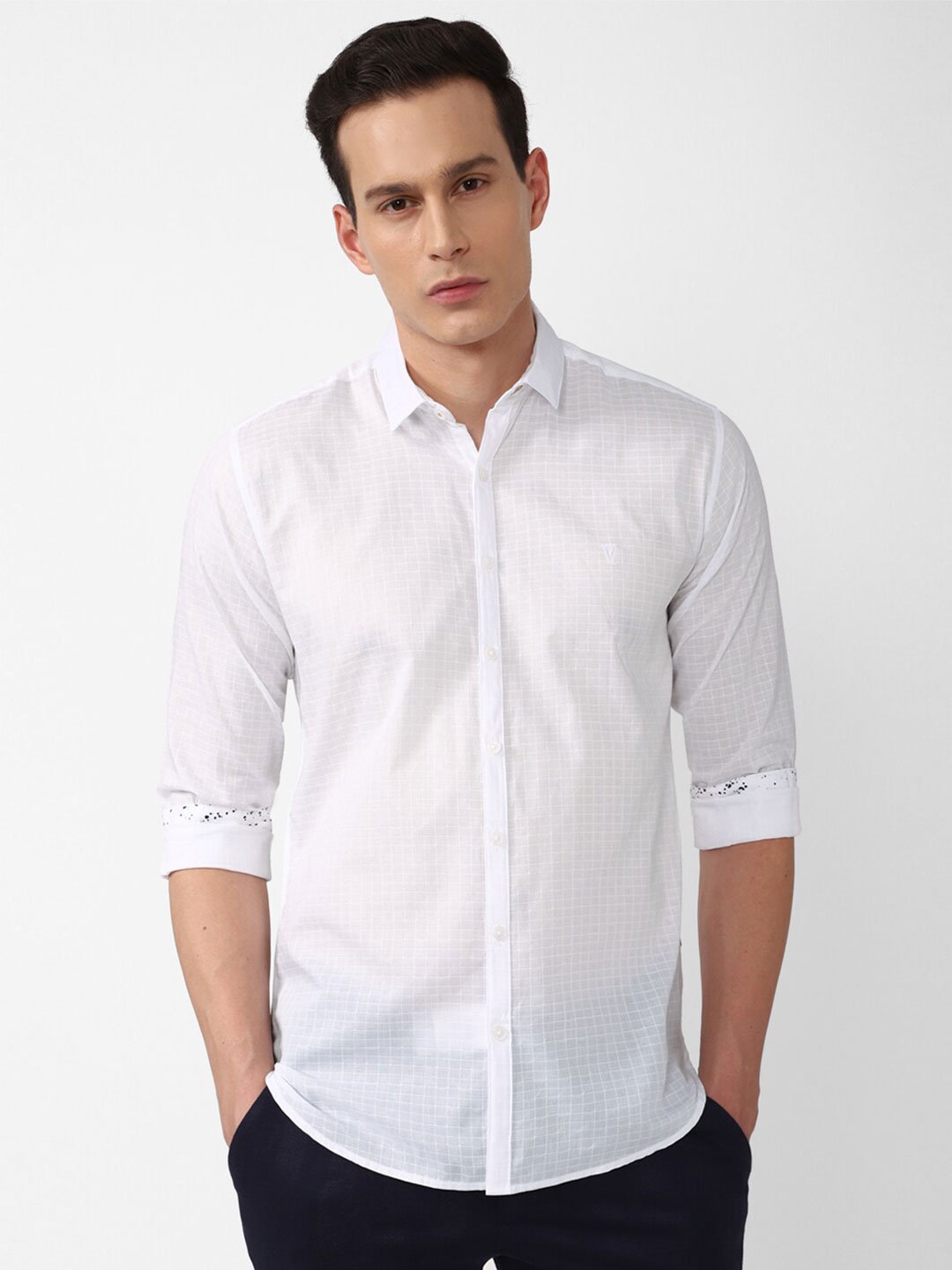 V Dot Men White Slim Fit Casual Shirt