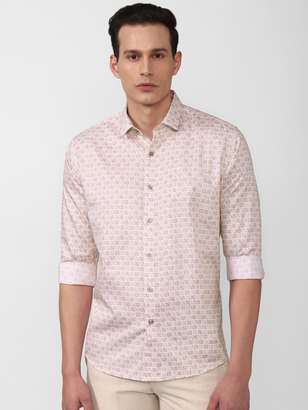 

V Dot Men Beige Slim Fit Printed Casual Shirt
