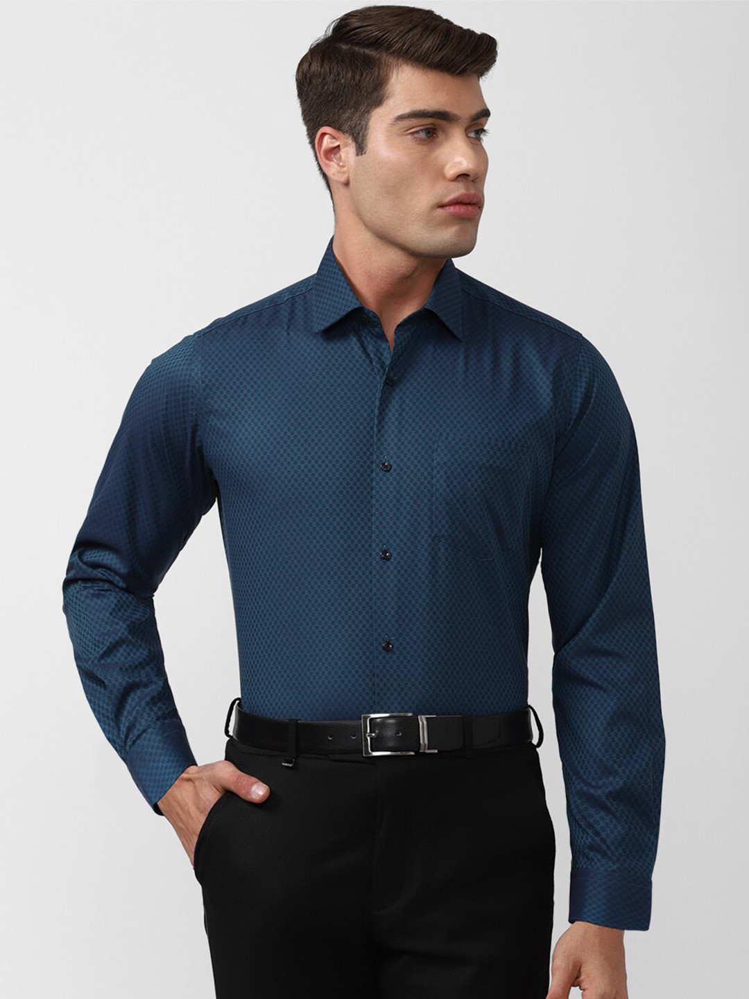 

Van Heusen Men Blue Formal Shirt