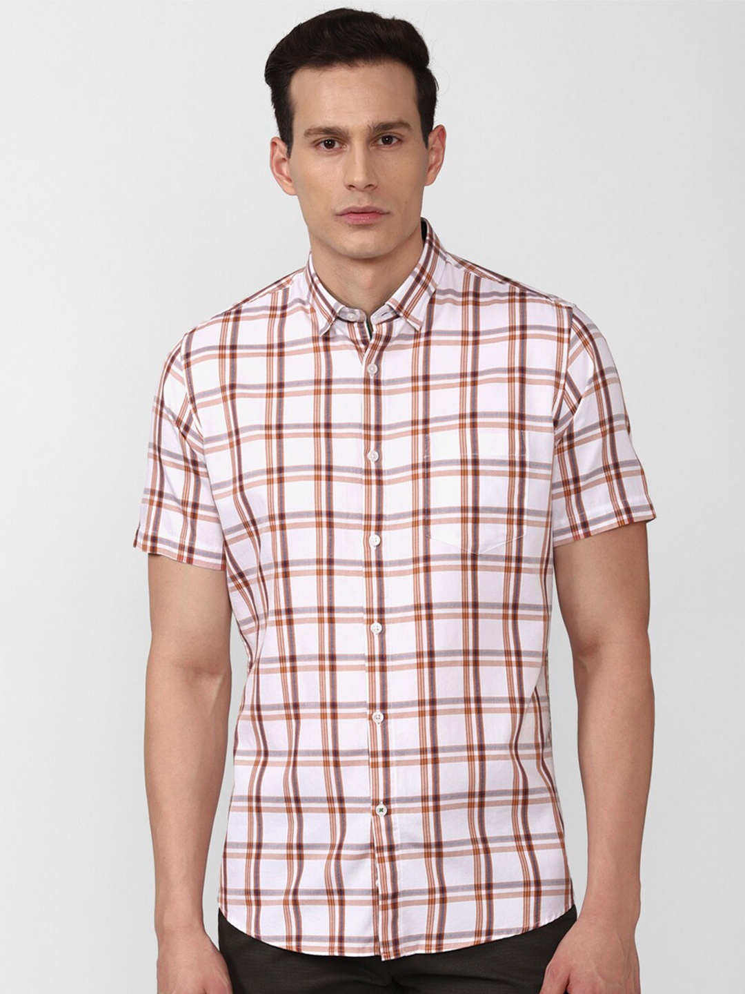

Van Heusen Sport Men White Slim Fit Checked Casual Shirt