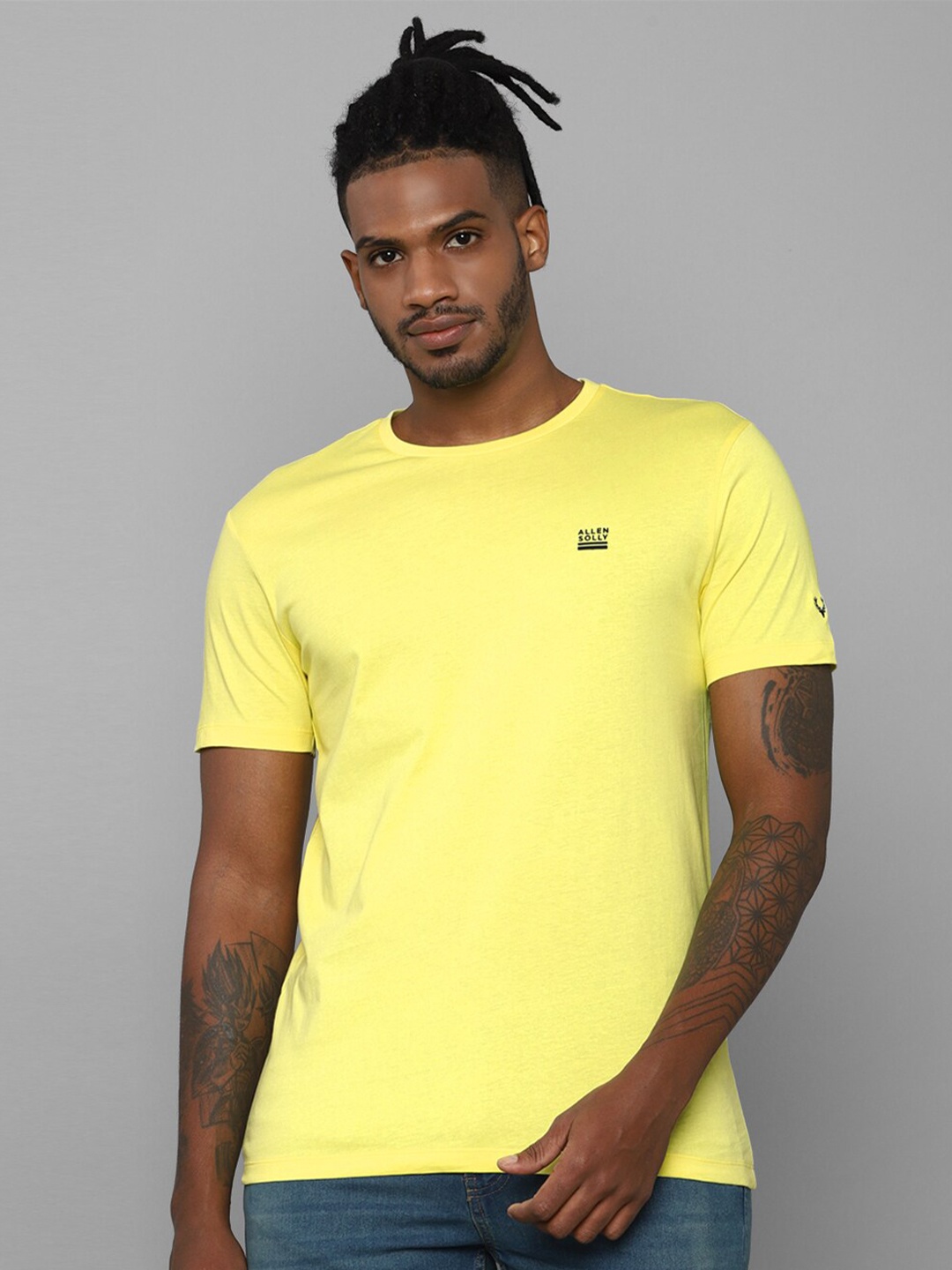 

Allen Solly Men Solid Yellow T-shirt