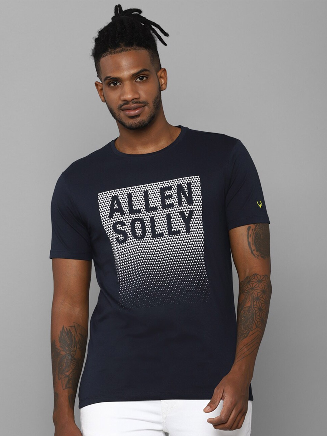 

Allen Solly Men Navy Blue Typography Printed T-shirt