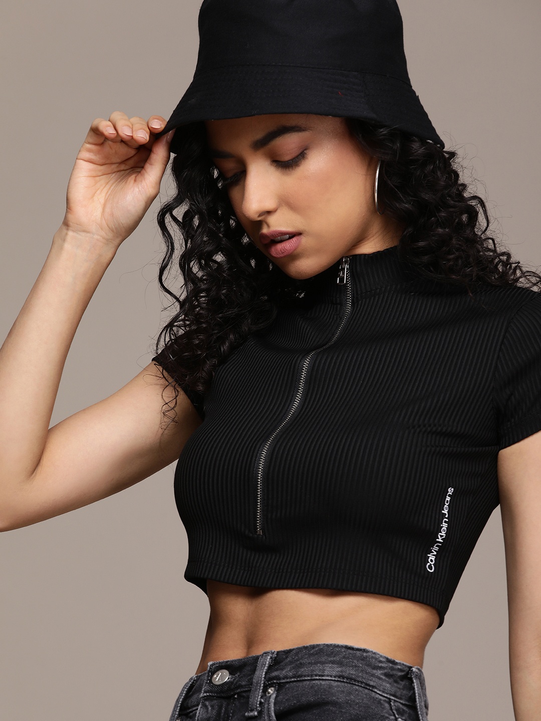 

Calvin Klein Jeans Solid Ribbed High Neck Short Sleeves Fitted Crop Top, Black