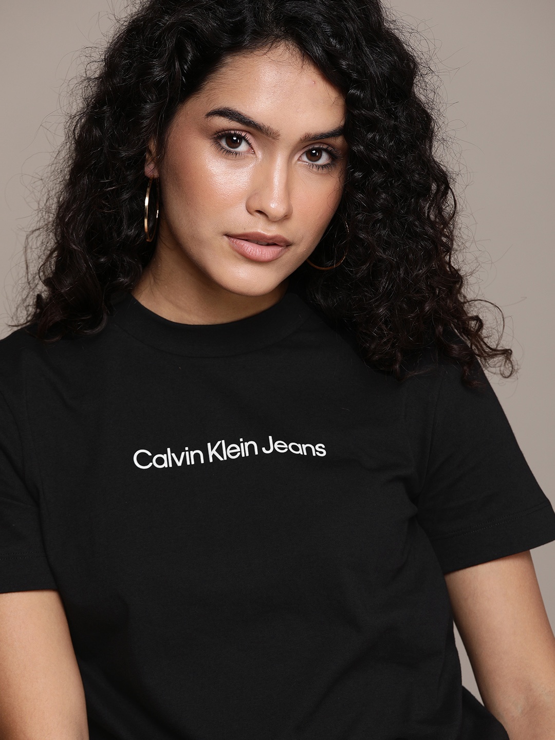 

Calvin Klein Jeans Women Black Brand Logo Pure Cotton T-shirt