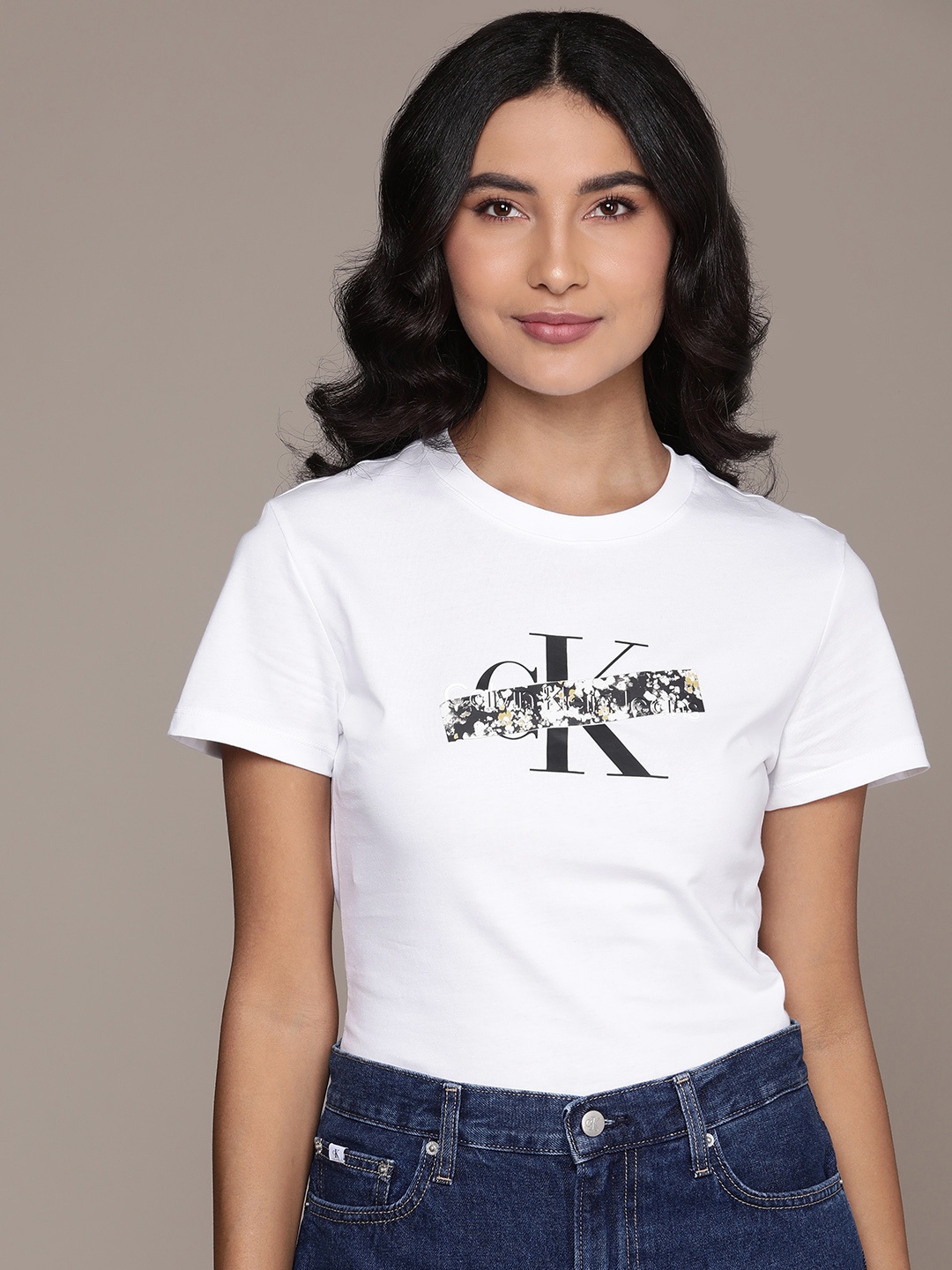 

Calvin Klein Jeans Women White Brand Logo Printed Organic Cotton Slim Fit T-shirt