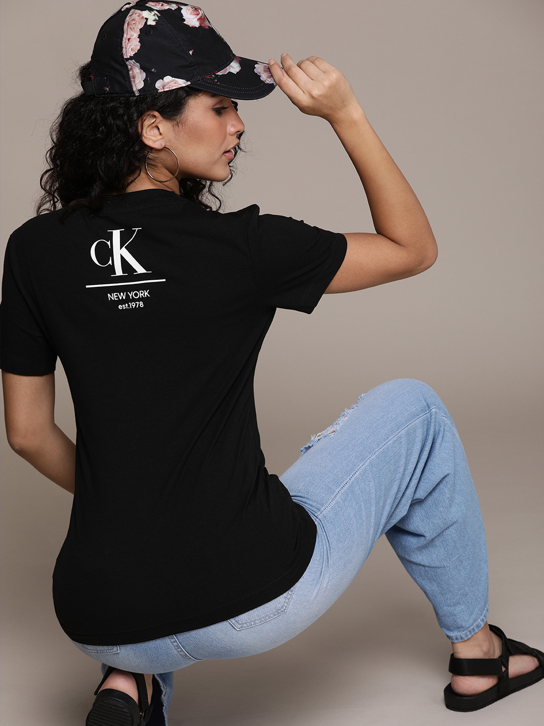 

Calvin Klein Jeans Women Black Brand Logo Printed T-shirt