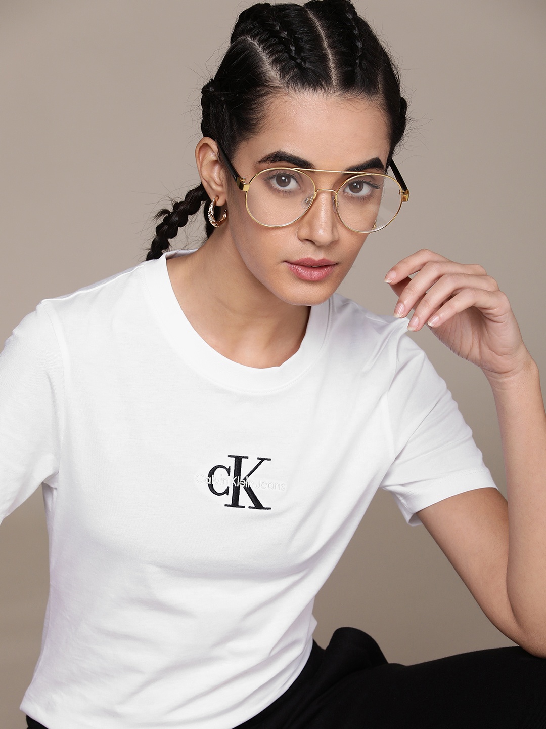 

Calvin Klein Jeans Women White Brand Logo Printed Pure Cotton Slim Fit T-shirt