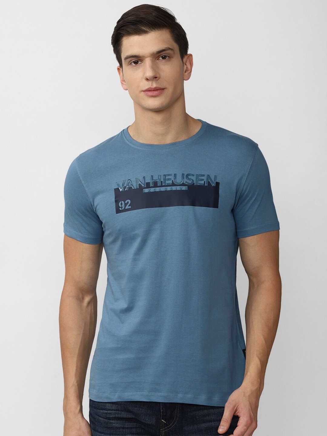 

V Dot Men Blue Typography Printed Slim Fit Cotton T-shirt