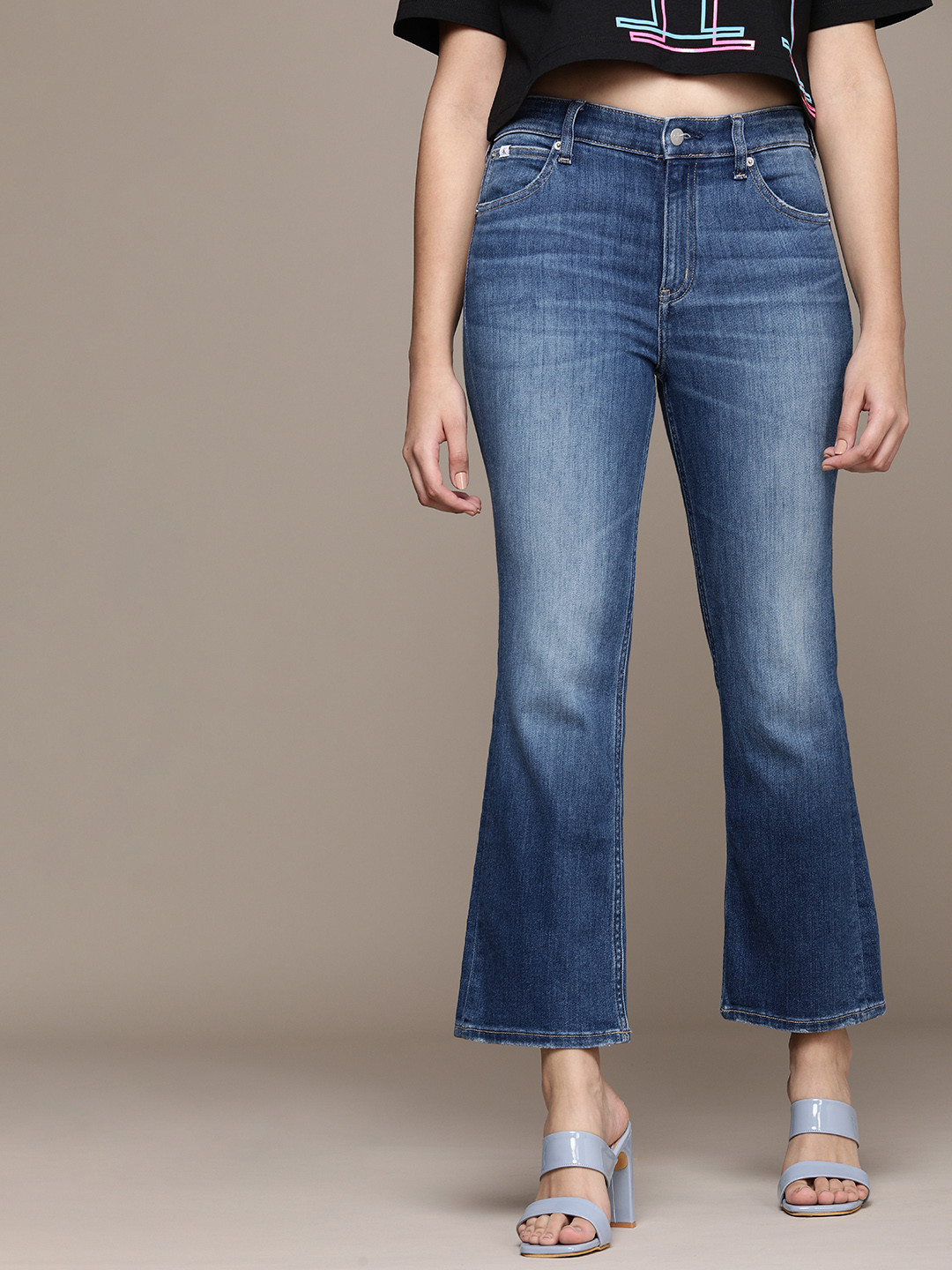 

Calvin Klein Jeans Women Blue Slim Fit High-Rise Heavy Fade Stretchable Jeans
