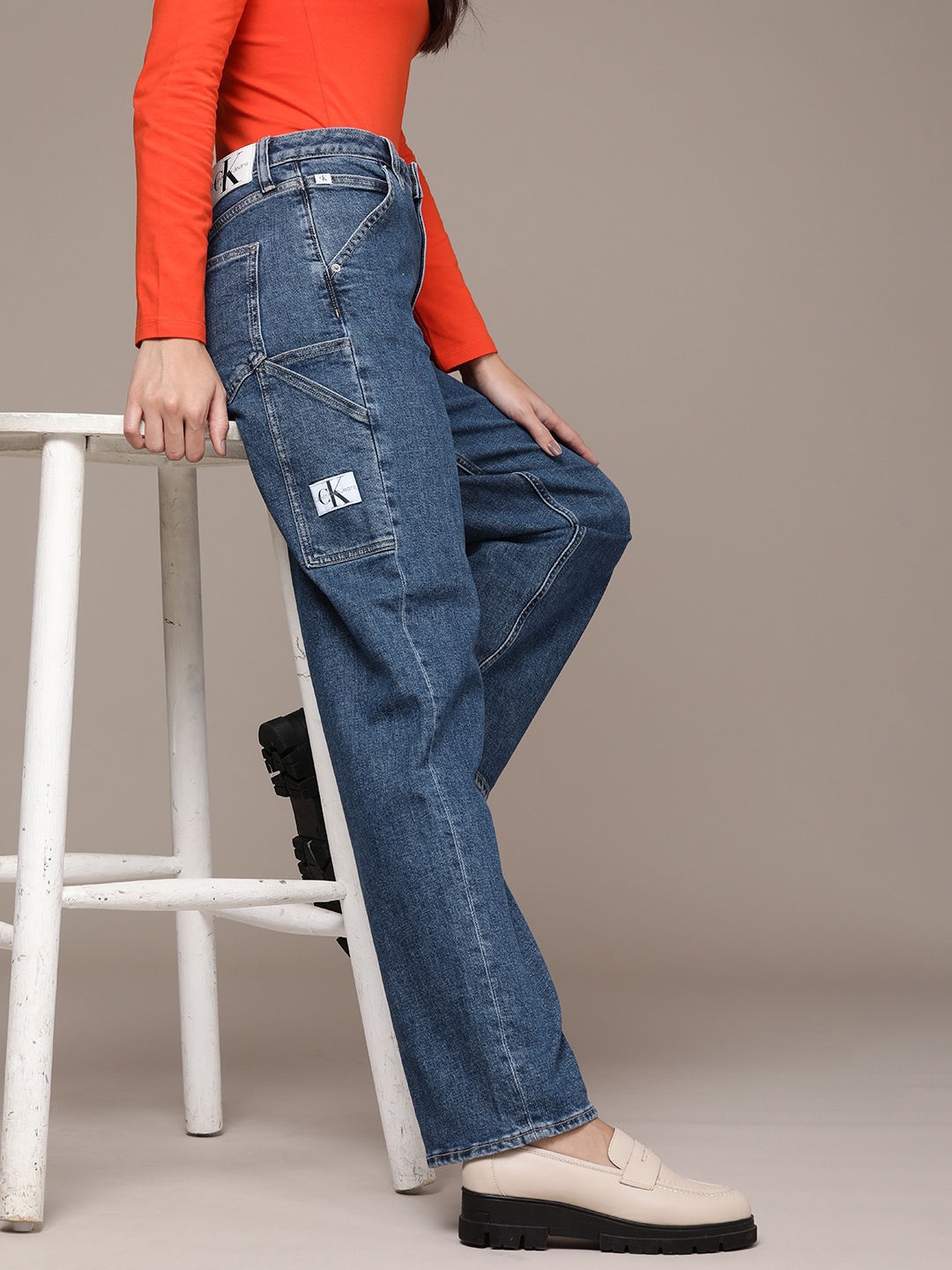 

Calvin Klein Jeans Women 90s Straight Fit High-Rise Stretchable Jeans, Blue