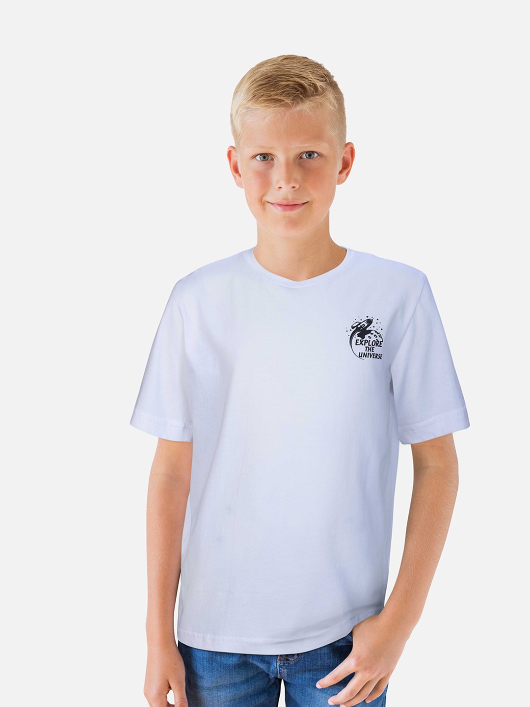 

Gini and Jony Boys White Typography Printed Tropical Applique T-shirt