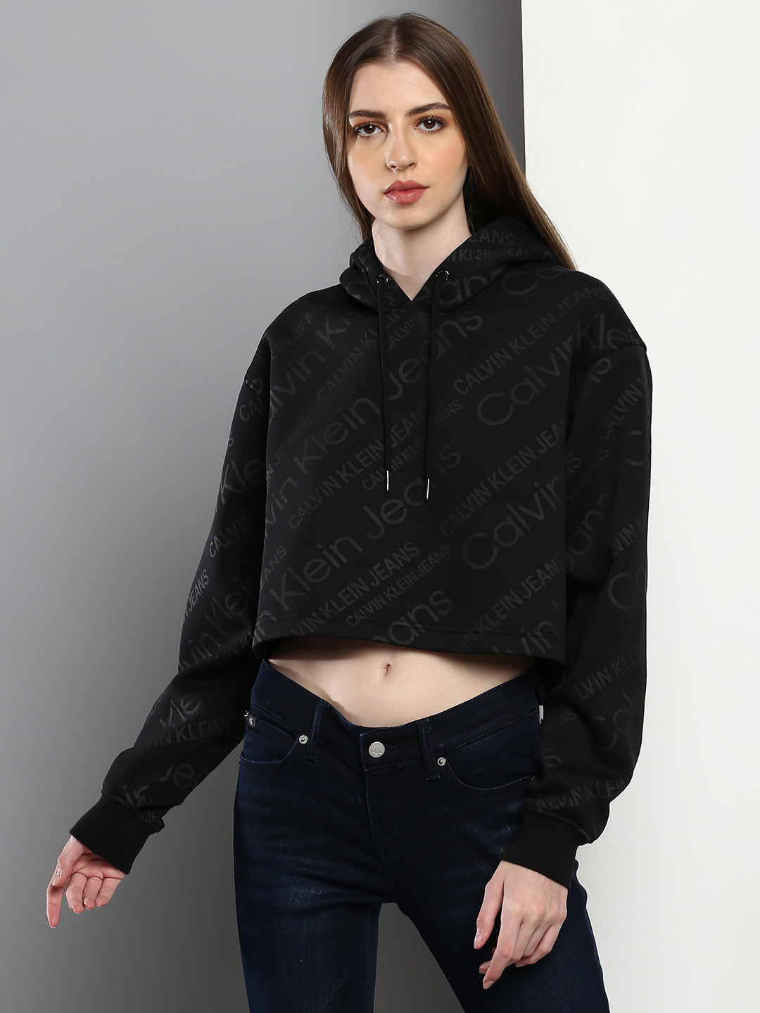 

Calvin Klein Jeans Women Black Brand Logo Printed Hooded Crop Sweatshirt